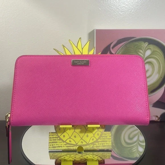 Kate Spade Full Zip Wallet ! - Picture 1 of 8